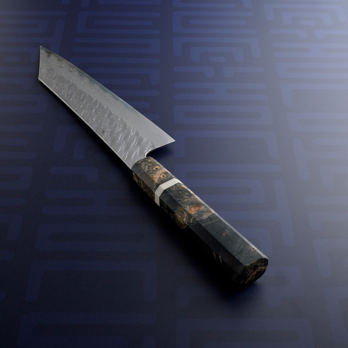 Nigara Hamono Migaki Tsuchime Damascus VG10 - Kiritsuke 210mm Maple burl handle